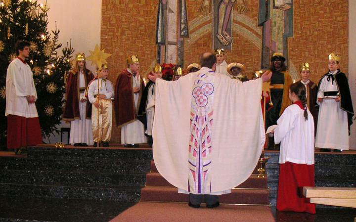 Aussendung der Sternsinger 2005