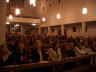Blick vor dem Konzert in die gut besuchte Kirche